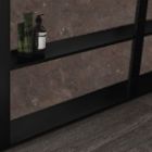 Black frame + Umbra